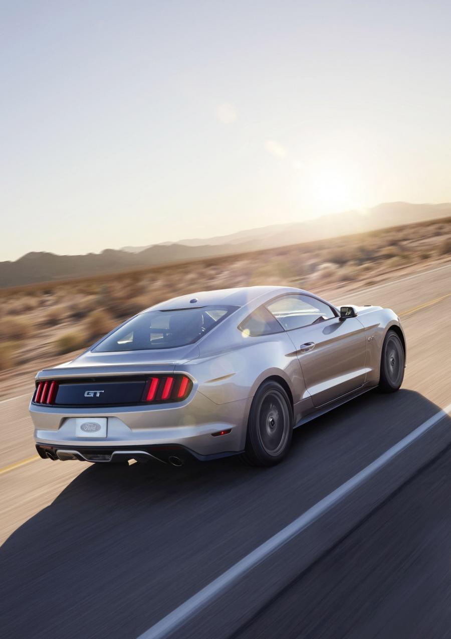  Ford Mustang GT 2015 года  (фото 89 из 93)